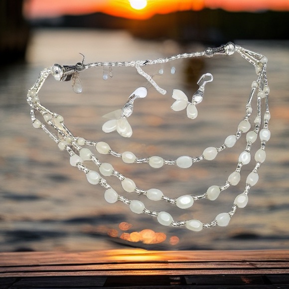 santa cruz gems Jewelry - Moonstone Necklace and Earring Set